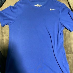 Nike dri-fit tee